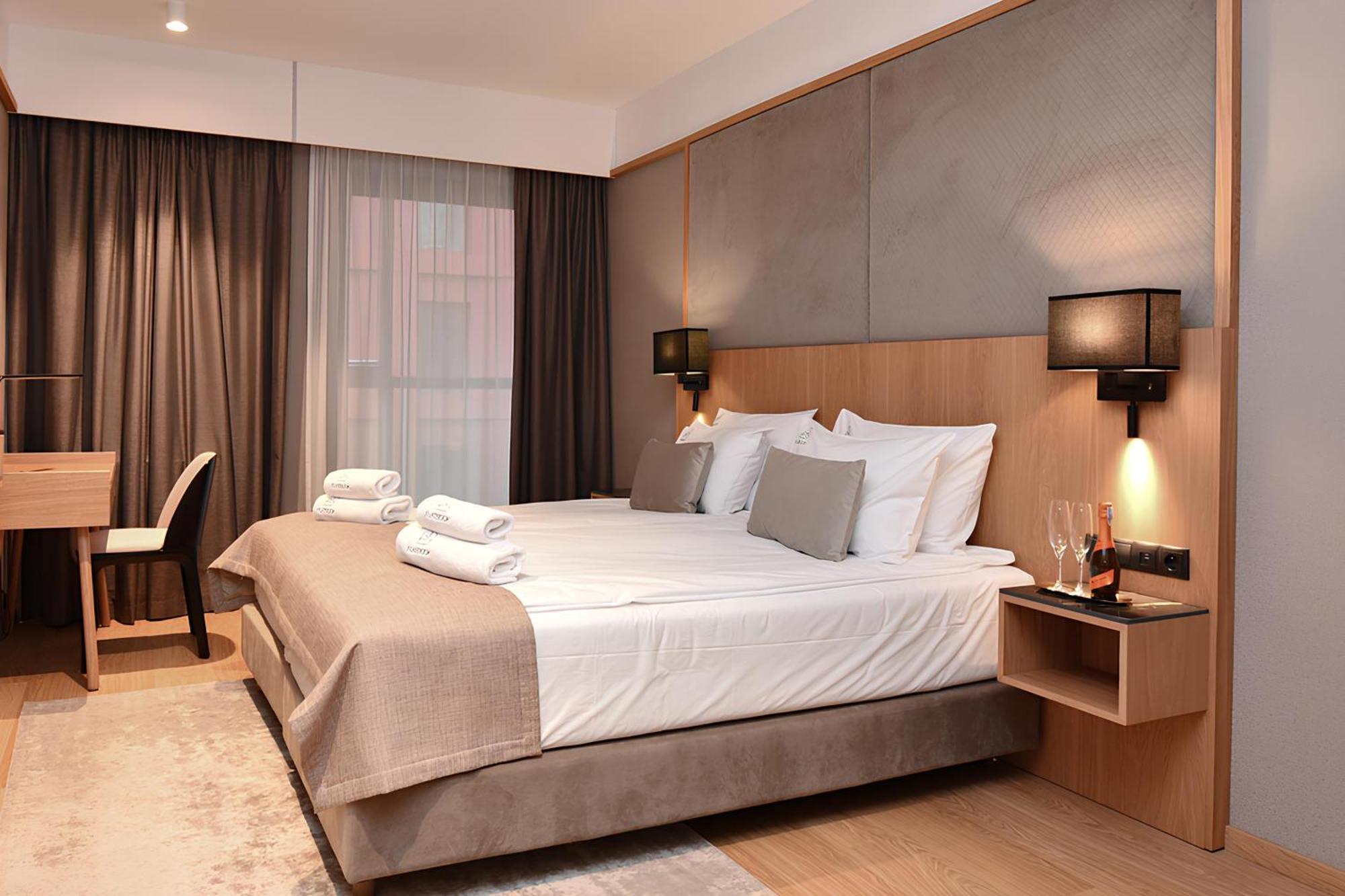 Deo Plaza Premium Apartments & Spa 格但斯克 外观 照片