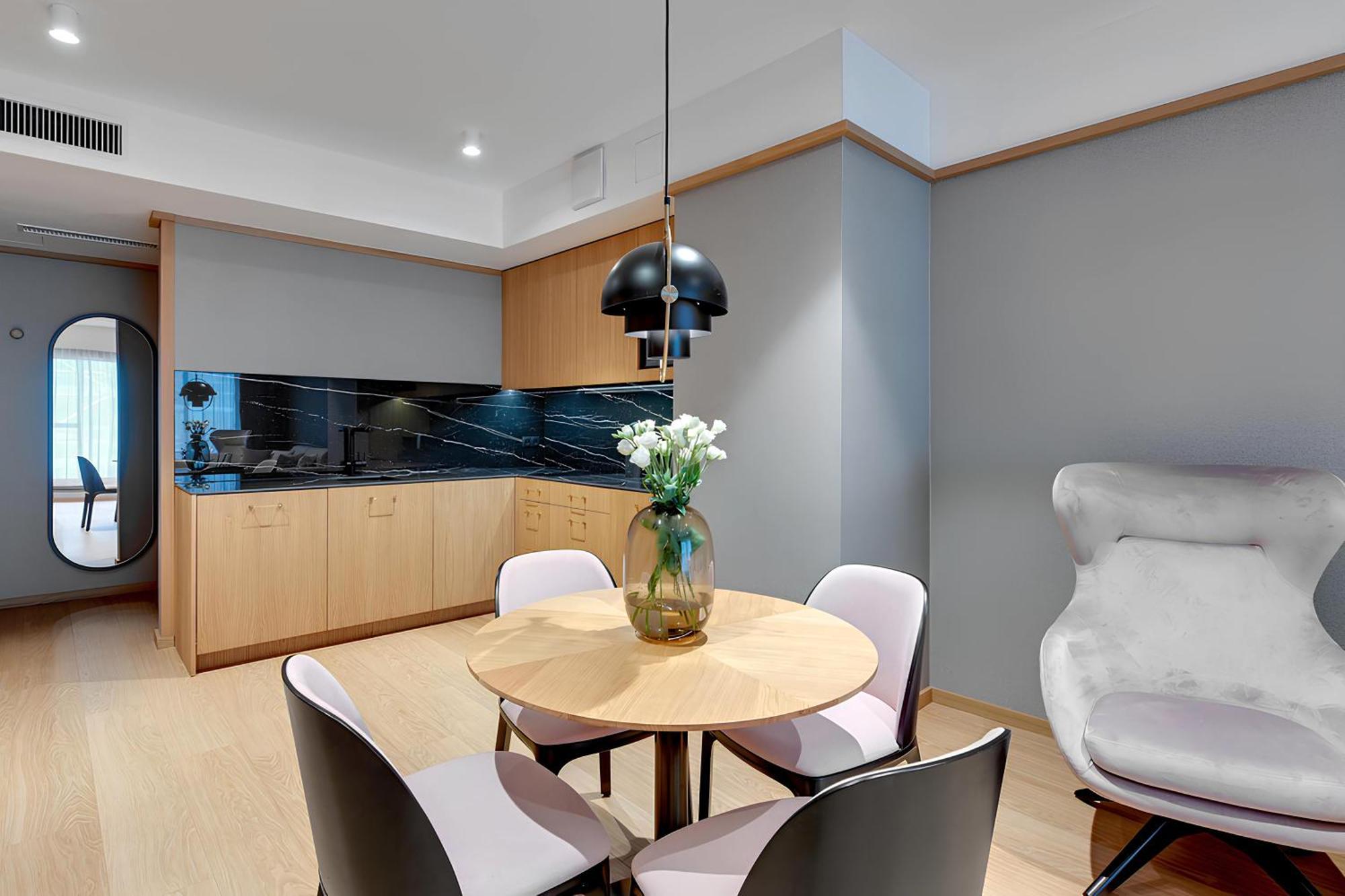 Deo Plaza Premium Apartments & Spa 格但斯克 外观 照片
