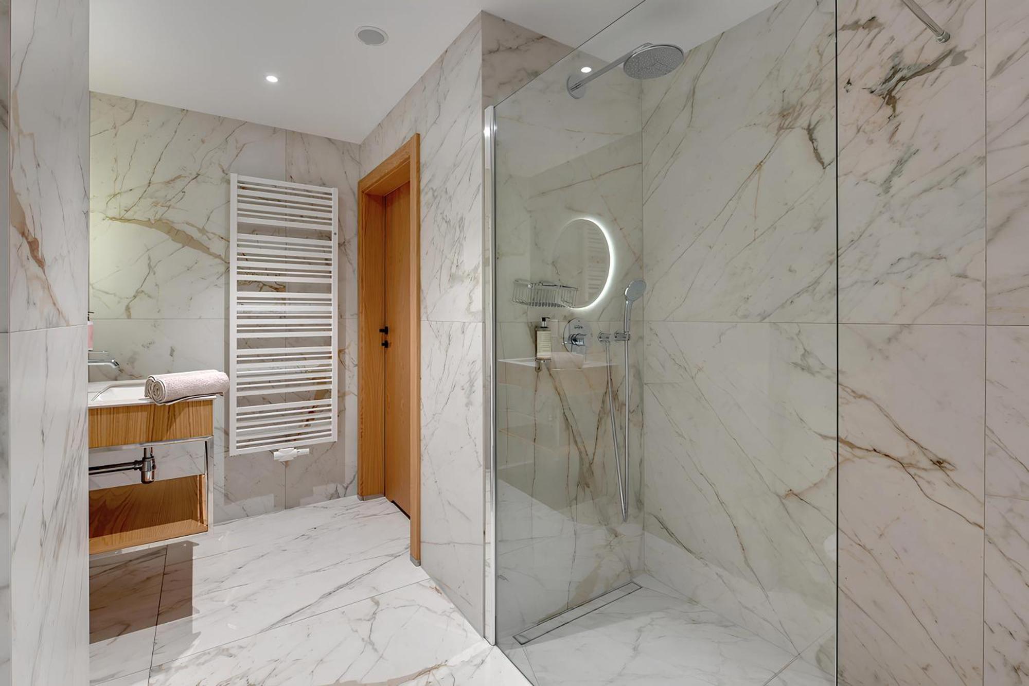 Deo Plaza Premium Apartments & Spa 格但斯克 外观 照片