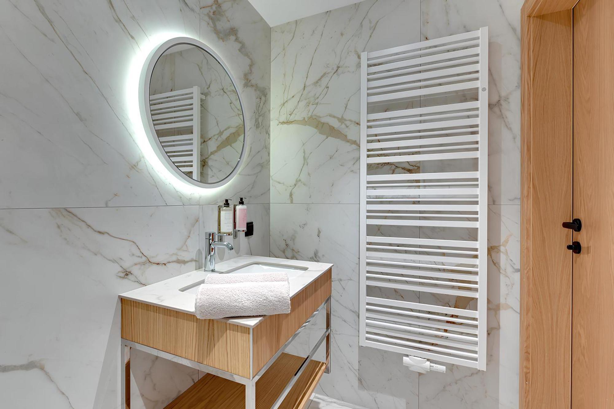 Deo Plaza Premium Apartments & Spa 格但斯克 外观 照片