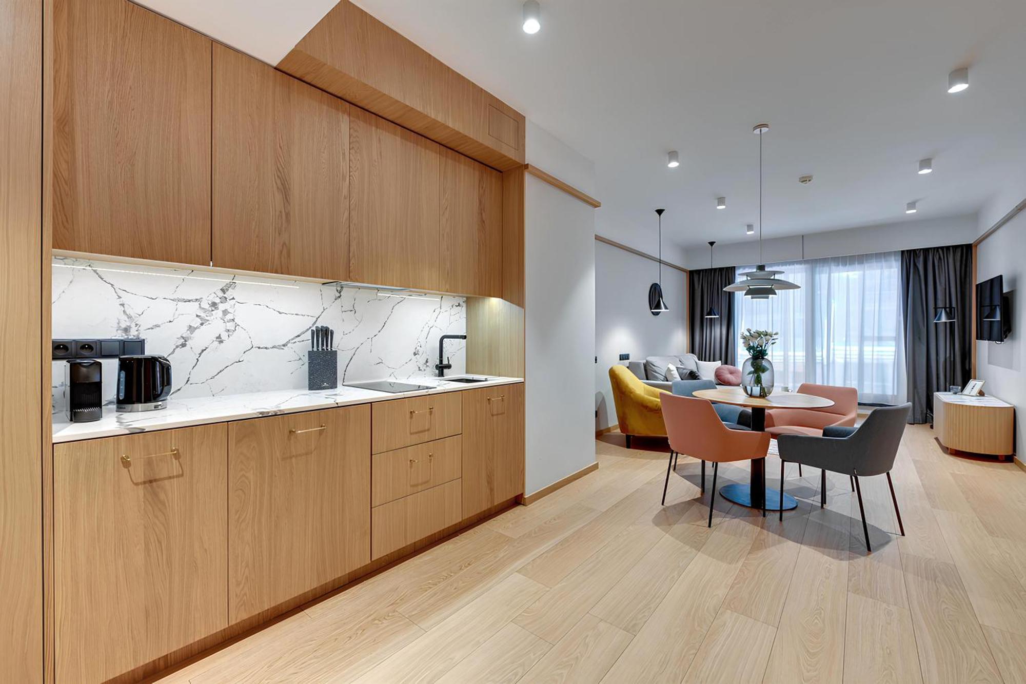 Deo Plaza Premium Apartments & Spa 格但斯克 外观 照片